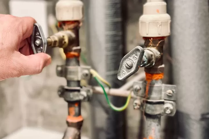 What Is a Good Flow Rate for Showers, Taps, and Toilets?